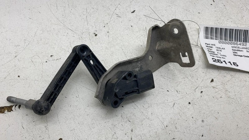 ⭕ 16-20 Tesla Model X Rear Right Air Suspension Ride Height Sensor 102