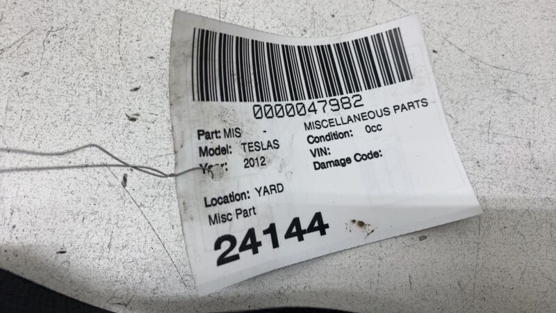 101946900A 2012-2020 Tesla Model S Front Passenger Side 1st Row Seat Belt & Retractor Right