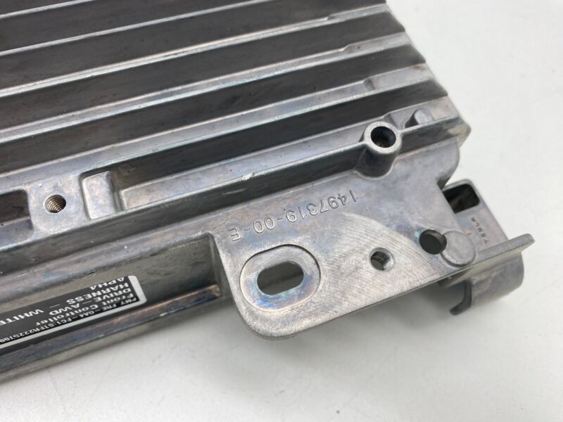 158399103C ⭕ 21-23 Tesla Model 3 Y Front Vehicle Electronic Controller Module 1583991-03-C