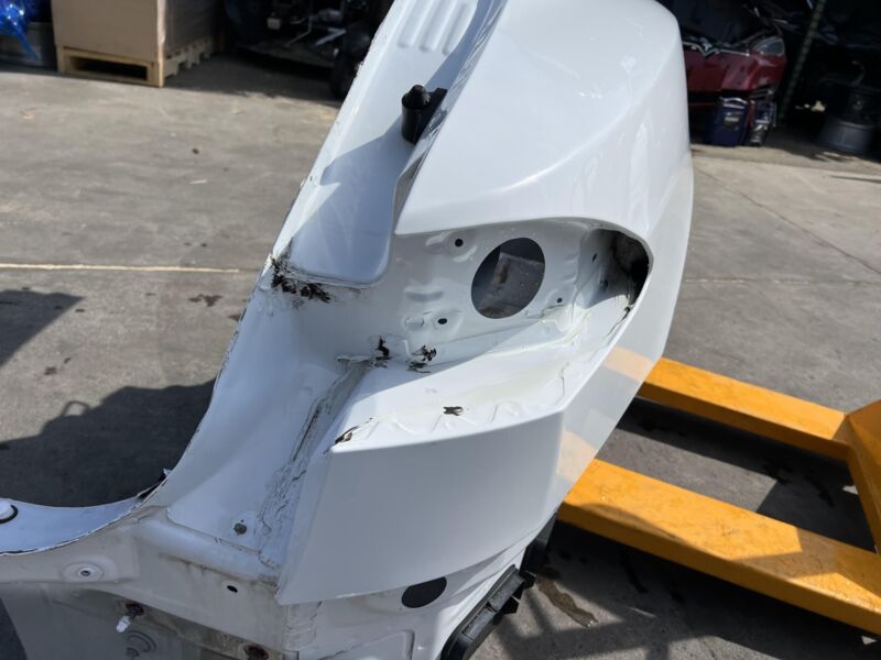 2012-2016 Tesla Model S Rear Quarter Panel Structural Cutout Right RH White PBCW