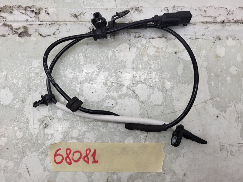600916700A ⭕ 12-15 Tesla Model S Front Right Anti-Lock ABS Wheel Speed Sensor 6009167-00-A