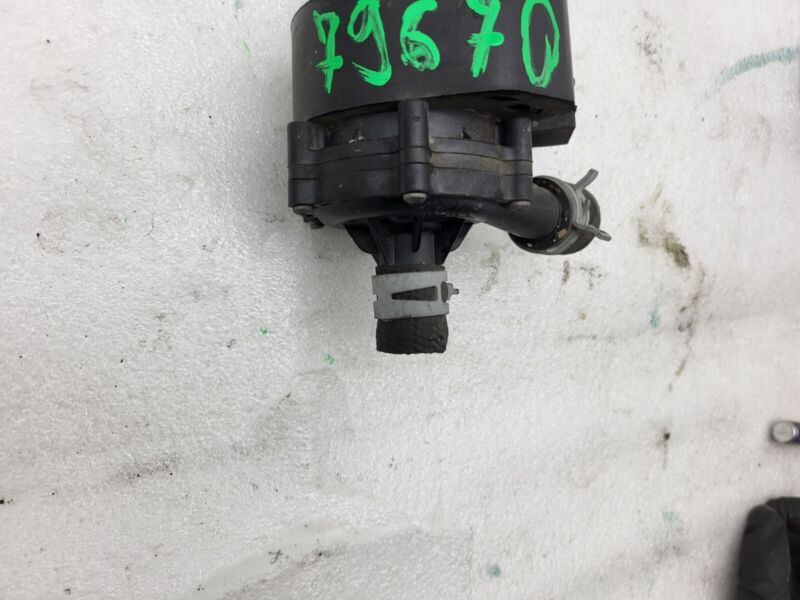 2016-2020 Tesla Model S X Cooling System Auxiliary Water Coolant Pump FWD Assy