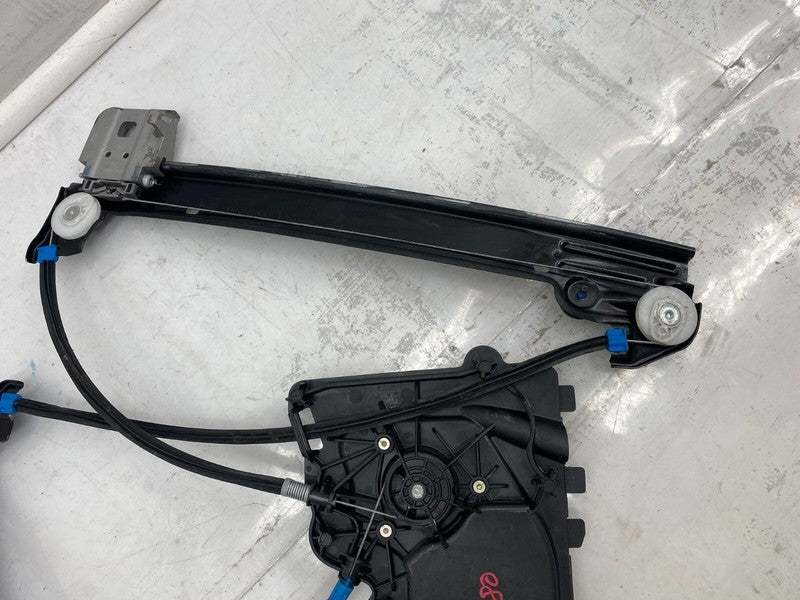 1096620-00-H ⭕ 2017-2022 Tesla Model 3 Front Side Window Regulator & Motor Left 1096620-00-H