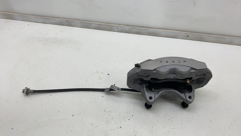 104462100E ⭕ 2017-2023 Tesla Model 3 Front Driver Side Brake Caliper Left Assy 1044621-00-E