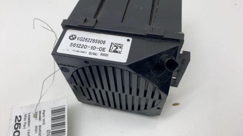 VG262265906 2017-2023 BMW 530e G30 Hybrid Sound Generator Speaker Plastic Black Assembly OEM