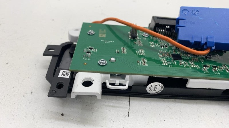 LC5T-15K609-BA ⭕ 21-24 Ford Mustang Mach-E Overhead Console Dome Light Switch LC5T-15K609-BA