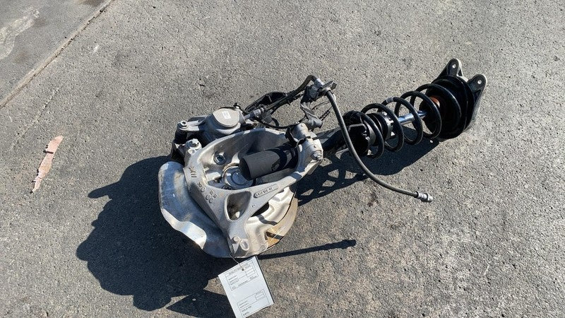685215902 ⭕ 2014-2020 BMW i3 Front Left Knuckle + Shock Absorber Strut + Caliper + Rotor