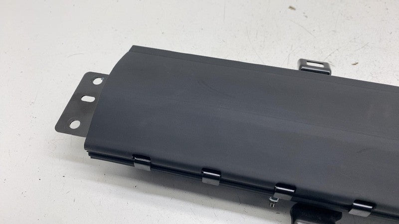 PT00000829J ⭕ 2022-2025 Rivian R1S Front Left or Right Lower Dash Knee Airbag PT00000829-J