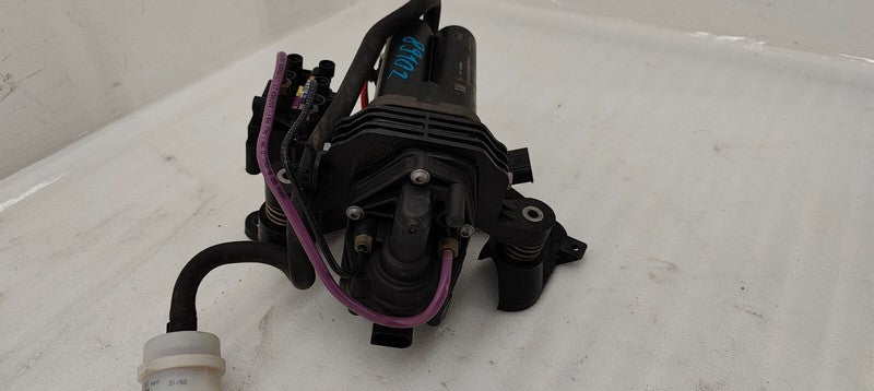 1027919-00-B ⭕16-20 Model S Air Suspension Compressor Pipe Line Intake Valve Block 10R-036089