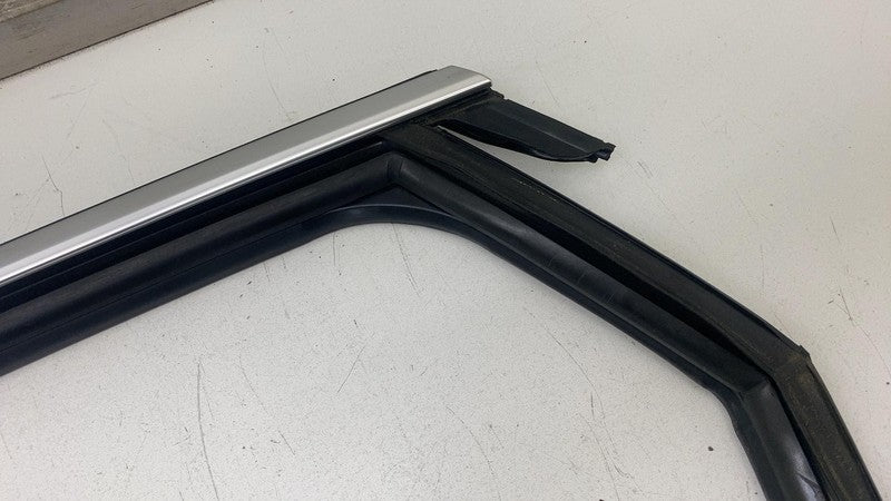 4KE 839 431 19-23 Audi E-Tron Quattro Rear Left Side Door Window Glass Run Channel 4KE839431