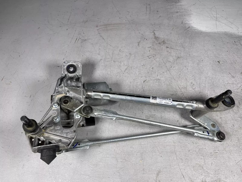 ⭕ 20-24 Tesla Model Y Front Windshield Wiper Linkage Module & Motor 16