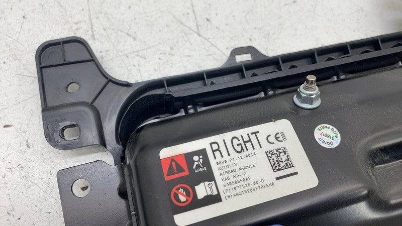 107782600D ⭕ 2017-2023 Tesla Model 3 Right Lower Knee Safety Airbag Module RH 1077826-00-D