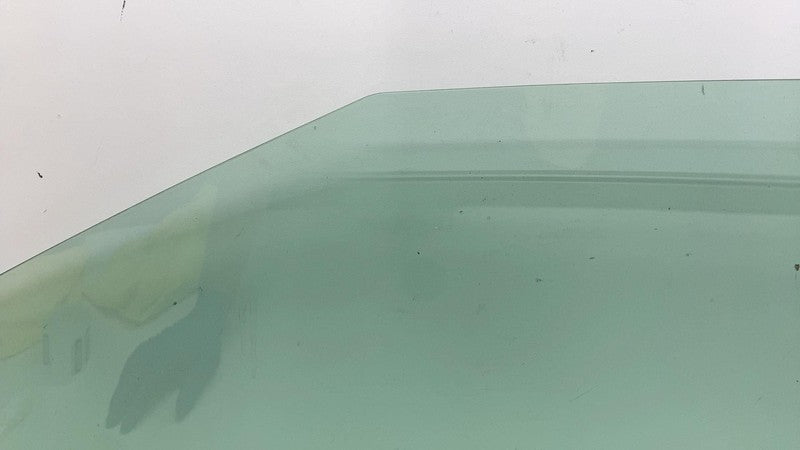 E4 43R-000055 ⭕ 2021 2022 2023 Polestar 2 Front Passenger Side Door Window Glass Right RH OEM