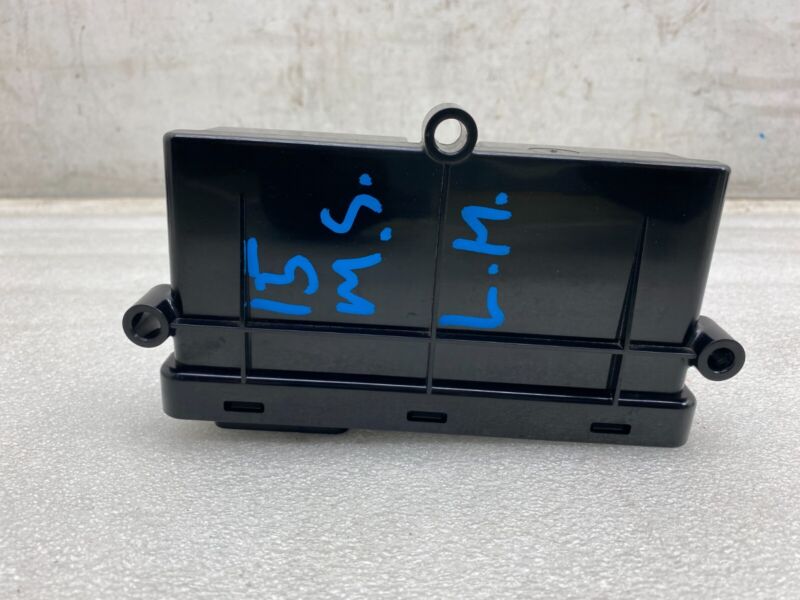 100310100E 2012-2020 Tesla Model S Door Control Unit Module Mechanism Controller Assembly