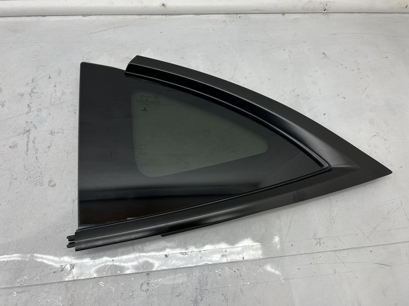 1495745-00 2020-2023 Tesla Model Y MY Rear Passenger Side Quarter QTR Window Glass Right RH