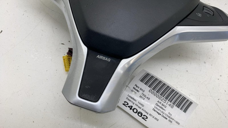 102338101A 12-15 Tesla Model S X Driver Steering Wheel Airbag Safety Restraint 1023381-01-A