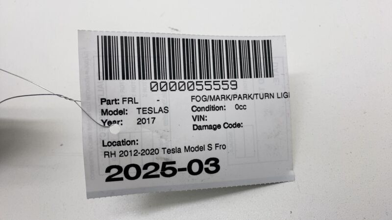 600591400G 2012-2020 Tesla Model S Front Passenger Side LED Fog Light Cornering Lamp Right