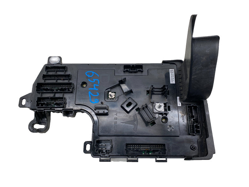 ⭕17-20 Tesla Model 3 Right Low Voltage Controller Electronic Module 11