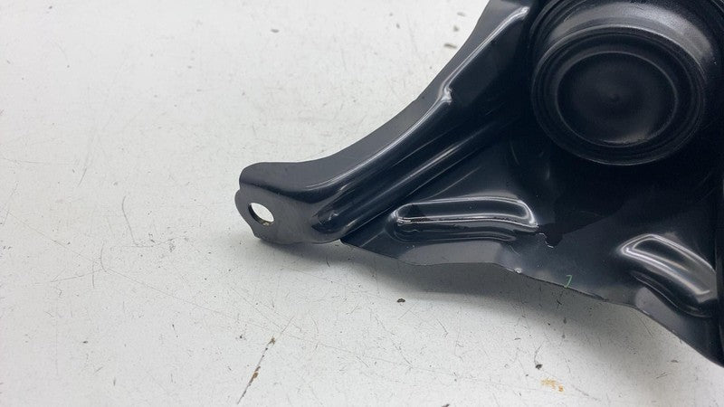 ⭕ 2023-2024 Toyota Prius Passenger Side Engine Motor Mount Bracket Sup