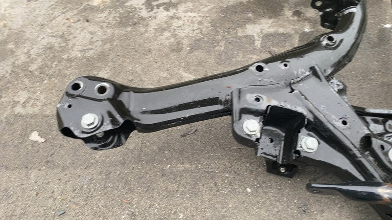 ⭕ 20-24 Model Y Front Subframe Crossmember Cradle w/ Stabilizer Bar 10