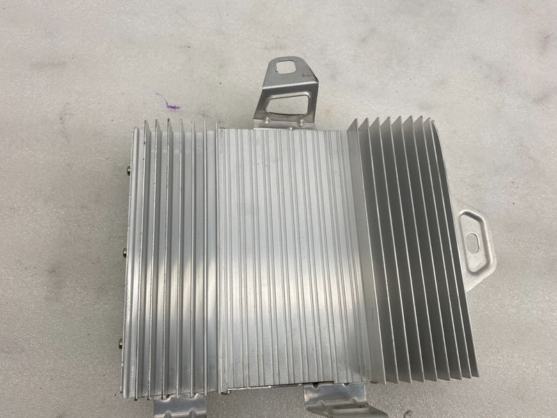 150715201B ⭕ 2020-2023 Tesla Model Y MY Radio Audio Sound System AMP Amplifier 1507152-01-B