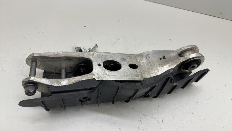 ⭕ 2024 Porsche Cayenne Rear Right Lower Control Arm Spring Seat & Shield OEM AWD