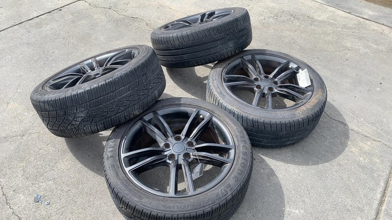 600721400D ⭕ 12-15 Model S MS SET of 4 Wheel Rim 19x8.0+40mm w/ Tire 245/45R19 6007214-00-D