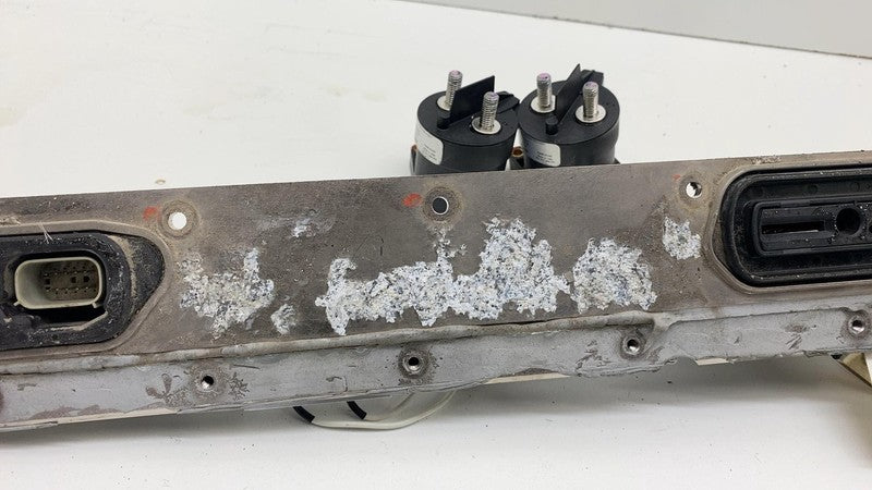 104811300A 2012-2015 Tesla Model S High Voltage Battery Rapid Mate Ancillary Plate Module
