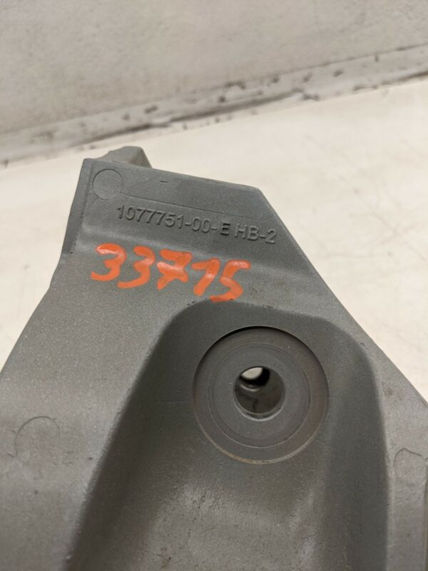 1077751-00-E 2016-2020 Tesla Model S MS Front Passenger Engine Mount Support Bracket Right RH