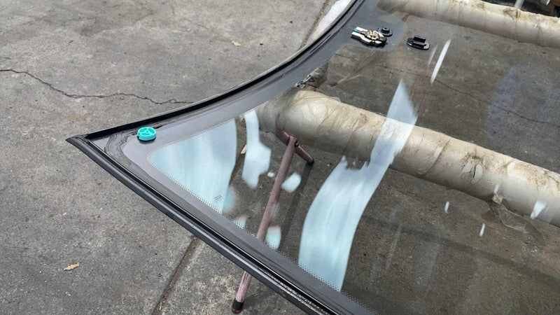 102163401C ⭕ 12-14 Model S Windshield Heated Wiper Area (Lower Mount Mirror) 1021634-01-C