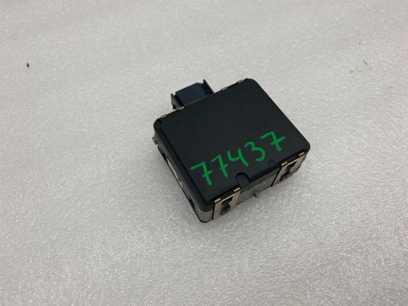 105755100B ⭕ 2012-2020 Tesla Model S X Front Radar Sensor Sonar Control Module 1057551-00-B