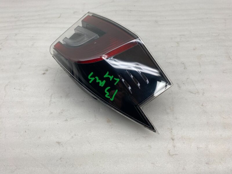 600591800C 2012-2022 Tesla Model S MS Rear Driver Side Taillight LED Outer Tail Lamp Left
