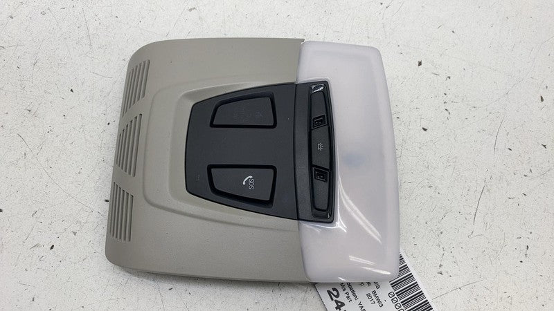 682016901 ⭕ 2014-2020 BMW i3 Front Roof Center Overhead Console Dome Light Lamp 6820169 01