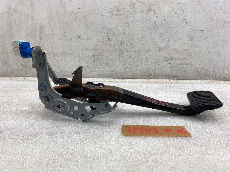 600645500A ⭕ 2012 2013 2014 2015 Tesla Model S Brake Pedal w/ Bracket Assembly 6006455-00-A
