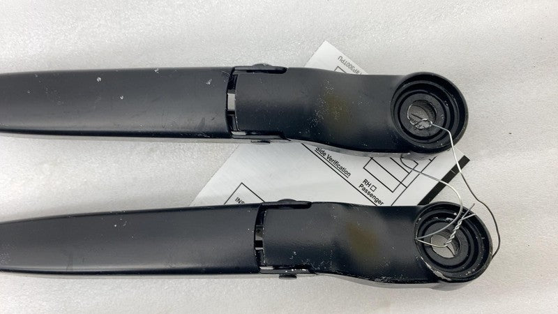 ⭕2018-2023 Jeep Wrangler Front Left & Right Windshield Wiper Arm Assy