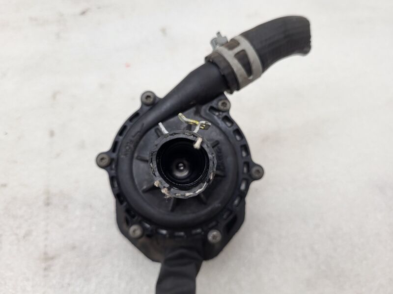 103534800F 2016-2020 Tesla Model S X Cooling System Auxiliary Water Coolant Pump FWD Assy