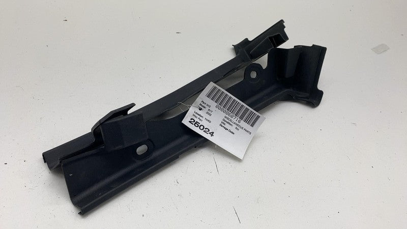 ⭕ 22-24 Rivian R1T Front Left & Right Trough Finisher Trim PT00449332/