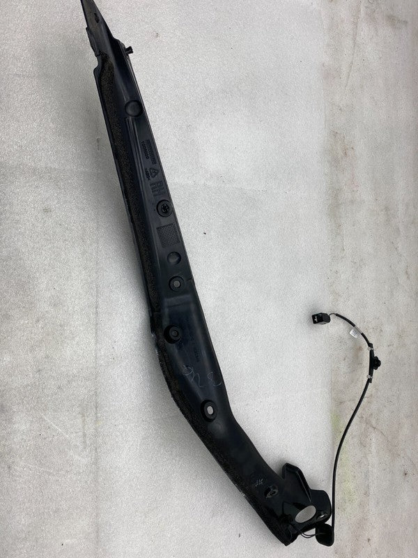 1041595 00 C ⭕2016-2025 Tesla Model X Rear Right Lower Door Pinch Sensor Carrier 1041595-00-C