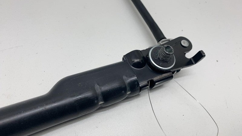 161408700C 2021-2023 Tesla Model S X Front Passenger Side Seat Belt Lap Pretensioner Right