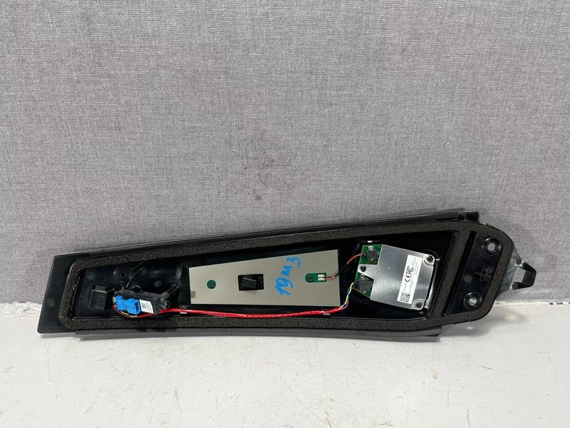 109297800C ⭕ 2017-2020 Tesla Model 3 B-Pillar Applique Glass W/ Camera Left LH 1100437-00-D