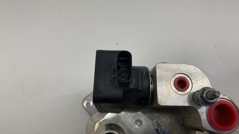 PT00001739H ⭕ 2022-2024 R1T R1S Coolant Direction Valve Battery Cooler Chiller PT00001739-H