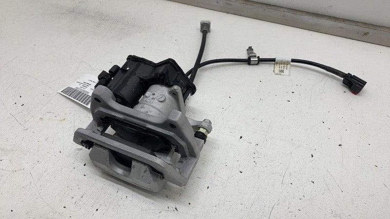 ⭕ 2017-2025 Tesla Model 3 Rear Right Caliper + Brake Hose Line BASE 10