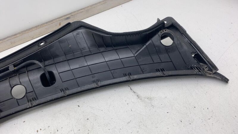 86150CY000 2022-2024 Kia EV6 Front Windshield Wiper Cowl & Nozzle Panel Vent Grille Cover