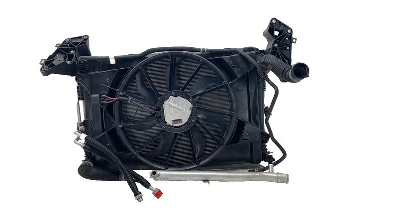 ⭕ 2017-2021 Chrysler Pacifica 3.6L Radiator Assy (8th VIN = G) w/o tow package