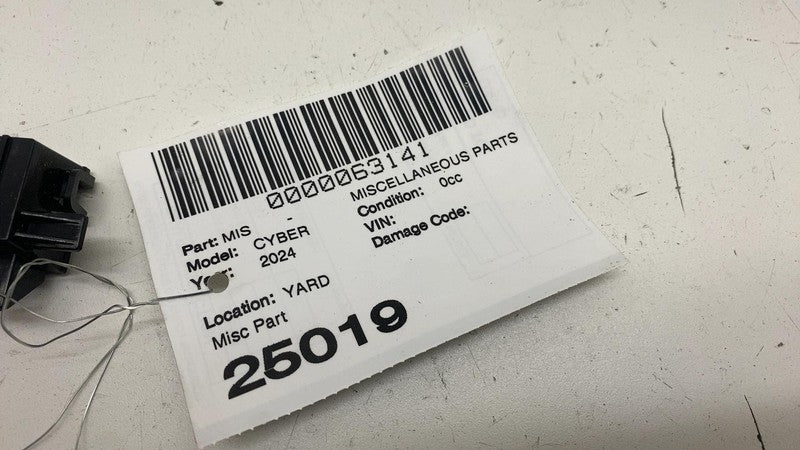 185219699G ⭕ 24-25 Cybertruck Front Headliner Overhead Interior Maplight Lamp 1852196-99-G