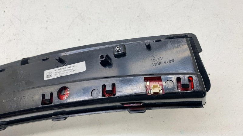 ⭕ 17-23 Model 3 Rear Package Tray Lamp Inner 3rd Brake Stop Light 1077