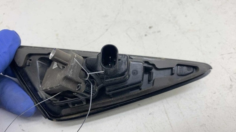 ⭕ 2024-2026 Tesla Model 3 Front Right Repeater Turn Signal Fender Came