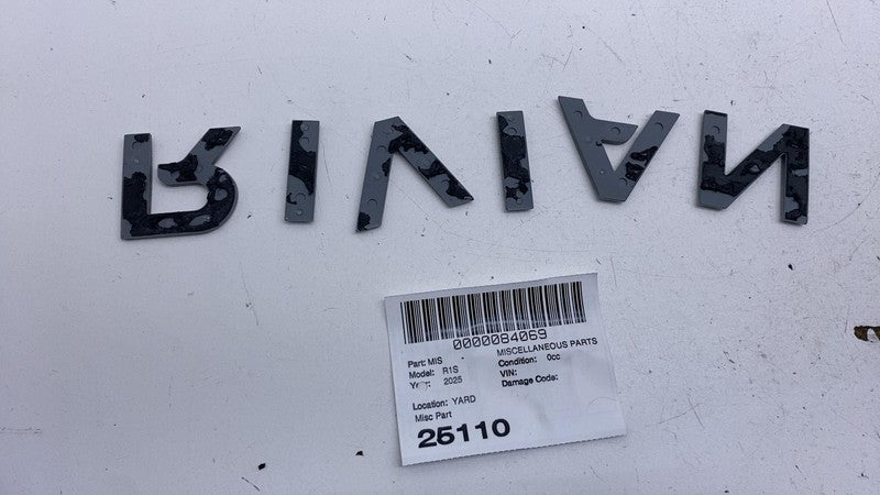 ⭕ 2025 Rivian R1S Nameplate Emblem Trim Badges Applique Letters (SET)