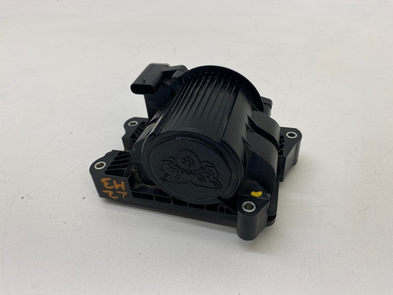 1506859 98 D ⭕ 2017-2023 Tesla Model 3 Y Supermanifold Octovalve Pump Assembly 1506859-98-D