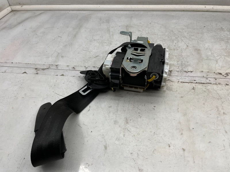 34090806B ⭕ 2011-2018 Audi S6 Front Passenger Side Seat Belt Retractor Right 340908-06-B